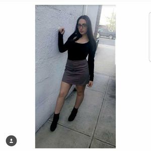 Meet your Posher, Arielle